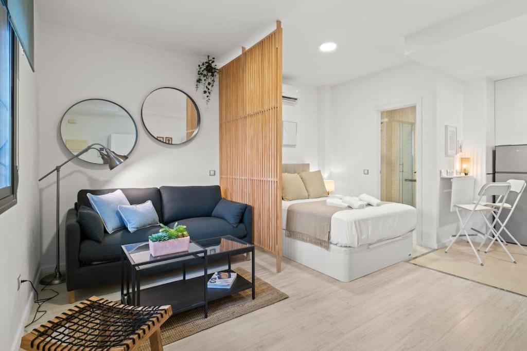 Estudio Nice Stay Dos Aceras Málaga Buitenkant foto