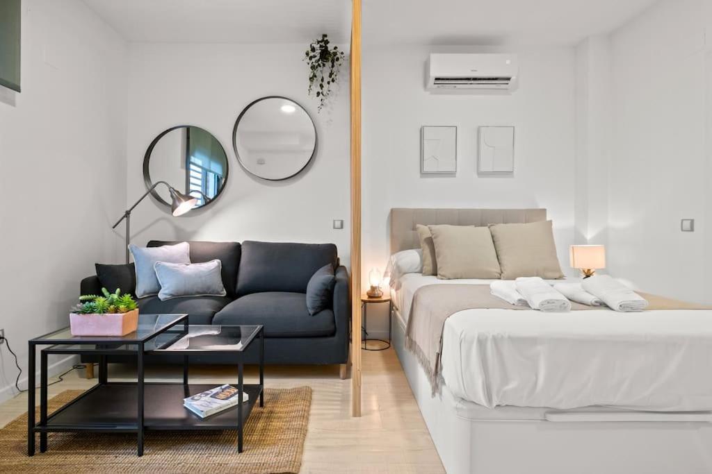 Estudio Nice Stay Dos Aceras Málaga Buitenkant foto